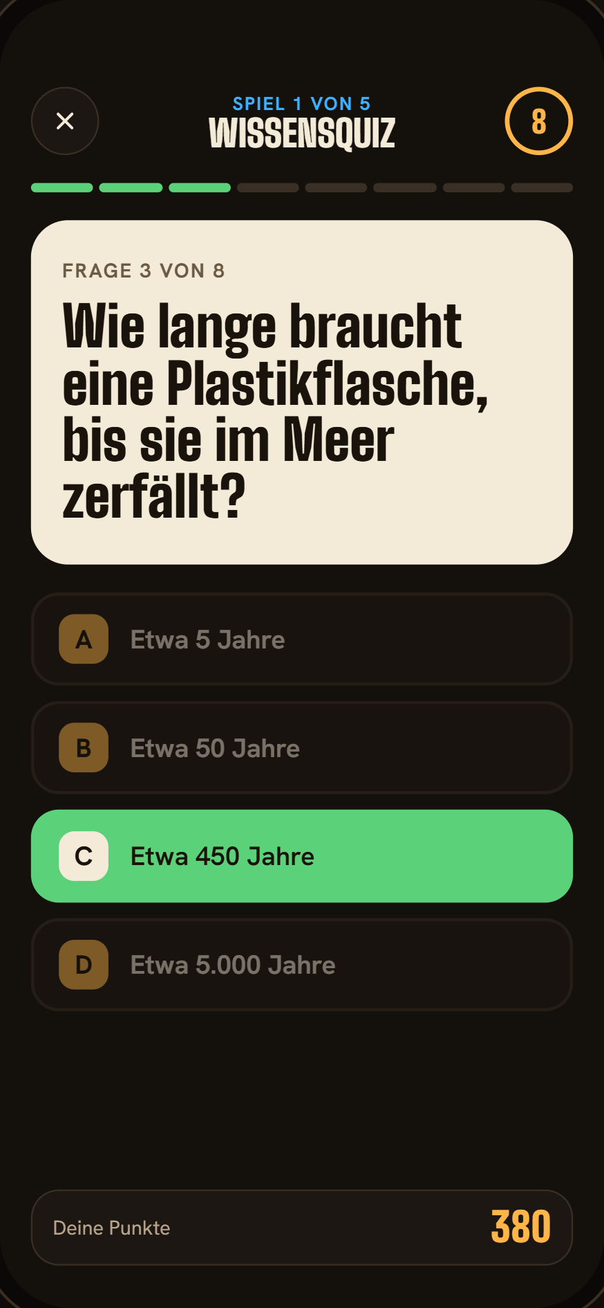 App-Entwurf: Wissensquiz, Frage 3 von 8 zur Plastikflasche im Meer, Antwort C ist richtig, 380 Punkte